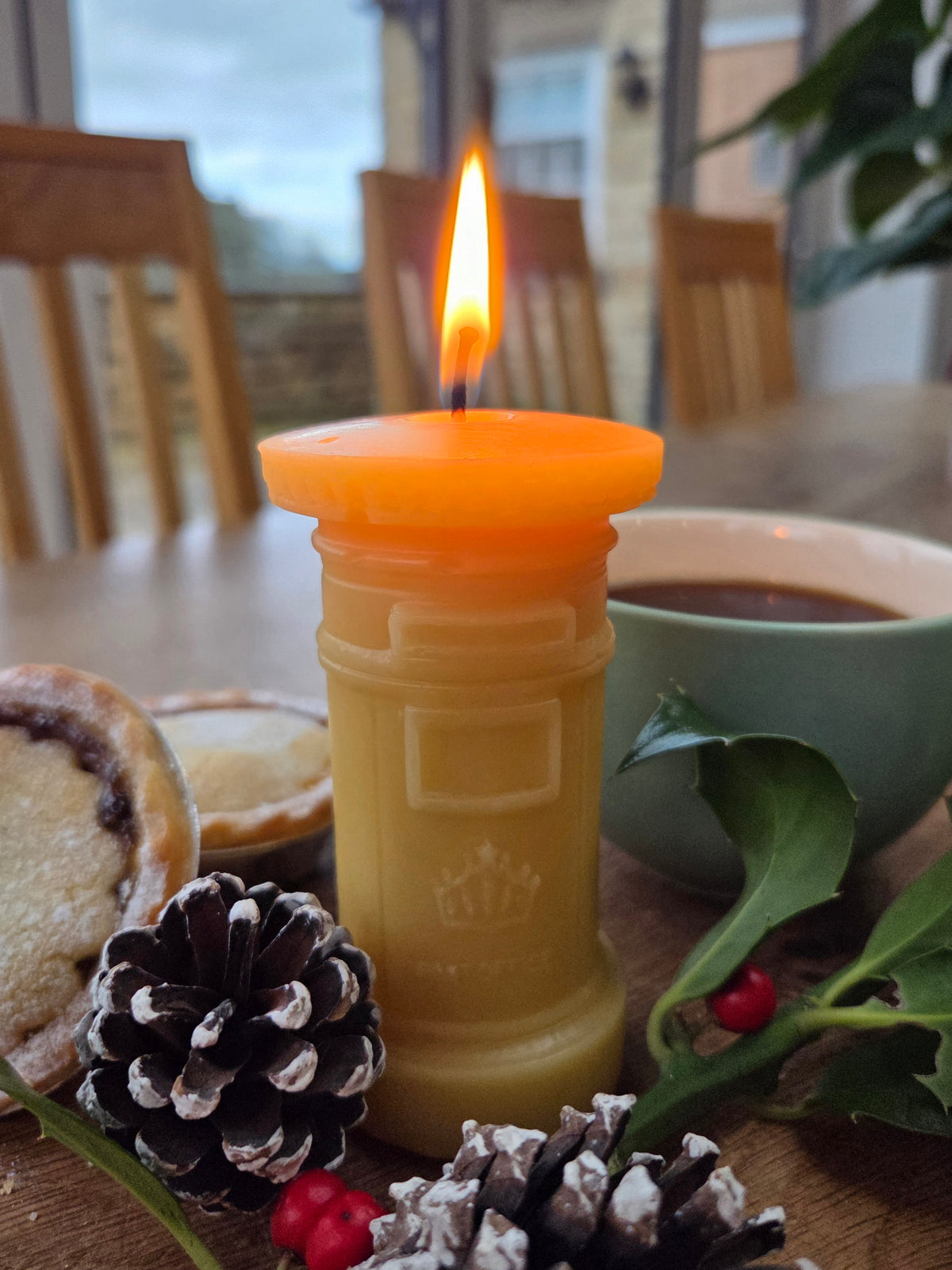 Beeswax Post Box Candle