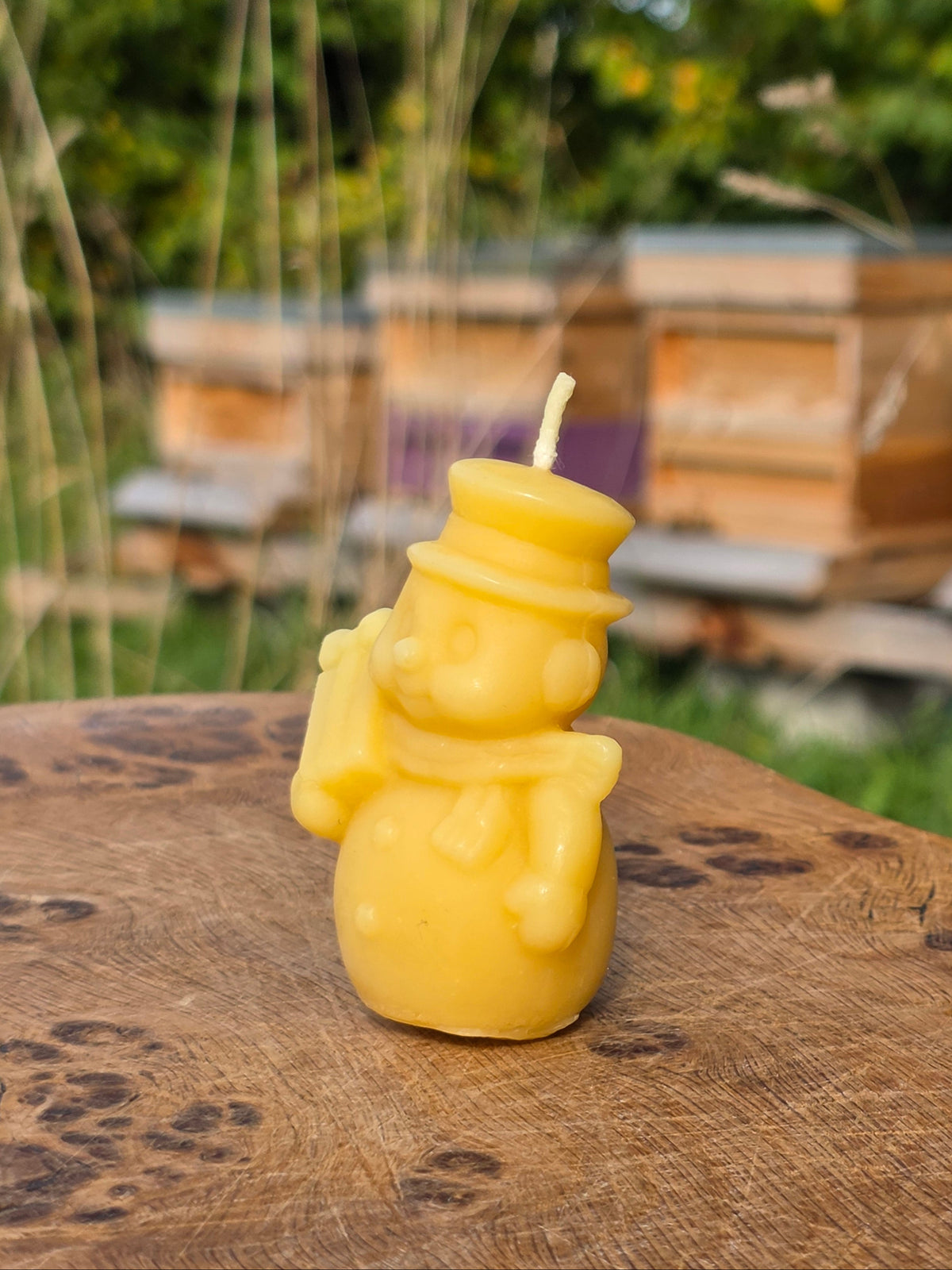 Beeswax 90's Snowman Candle